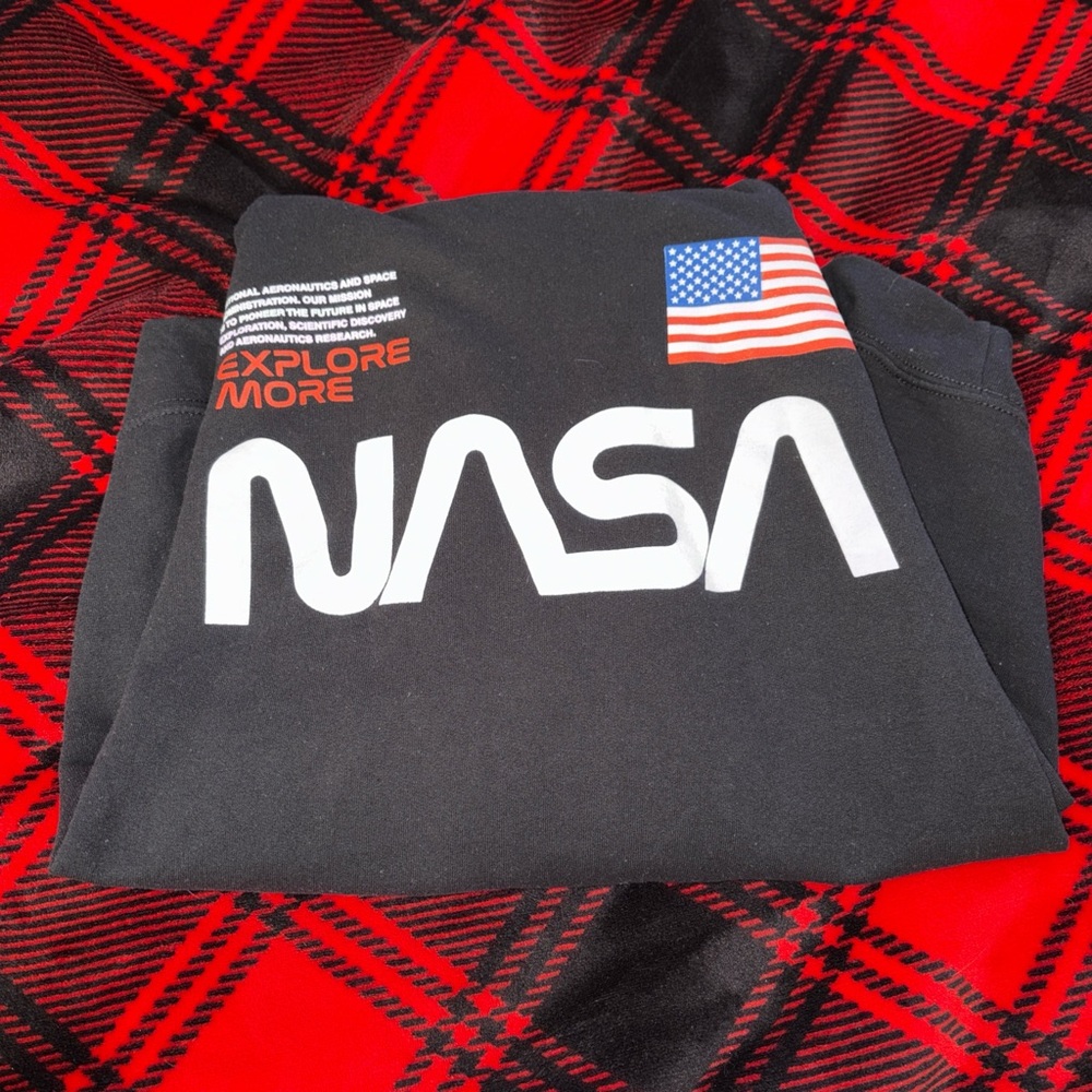 Men’s NASA Hoodie